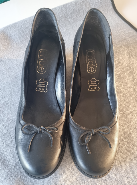 Paire de chaussures � talon compens� P.39 5 Marolles-sur-Seine (77)