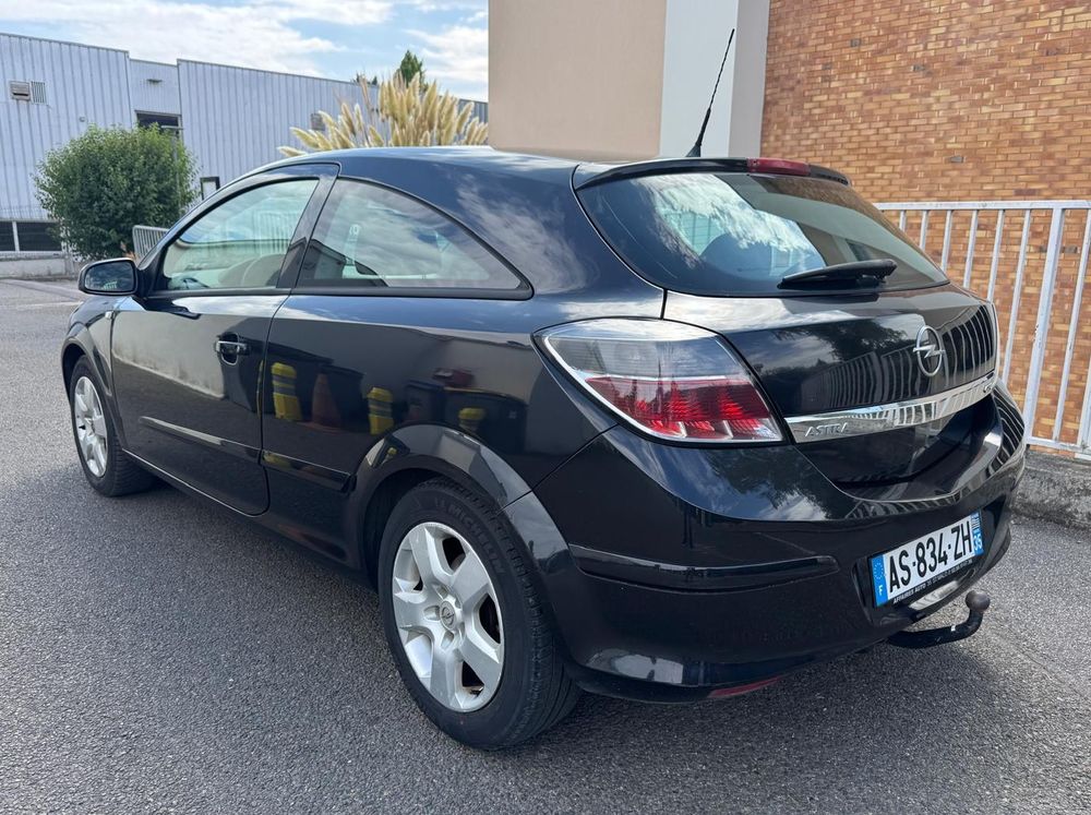 Astra GTC 1.6 Twinport Enjoy 2006 occasion 78300 Poissy