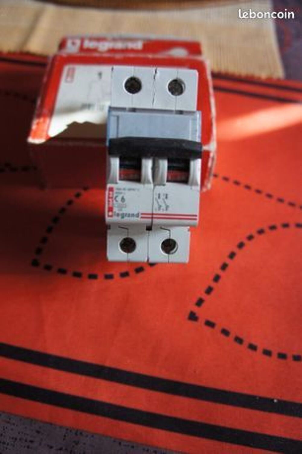 disjonteur diff&eacute;rentiel LEGRAND Bricolage
