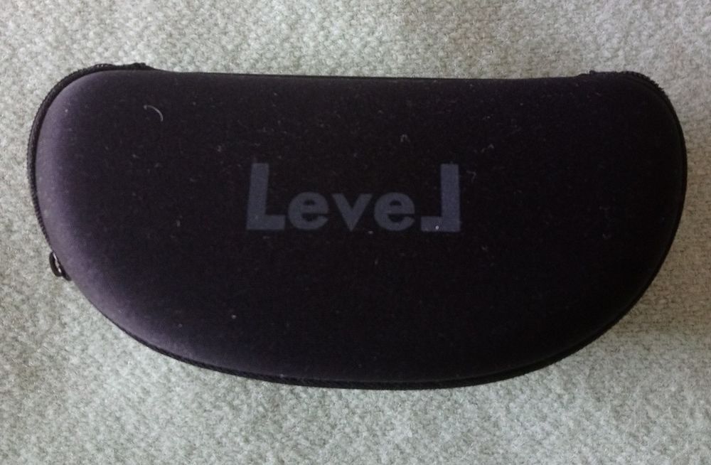 Lunette de soleil Bijoux et montres