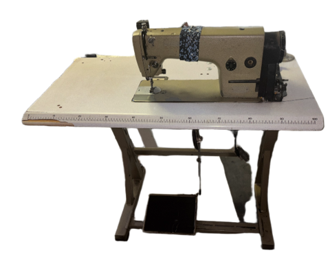 Machine � coudre BROTHER INDUSTRIELLE. 700 Mulhouse (68)