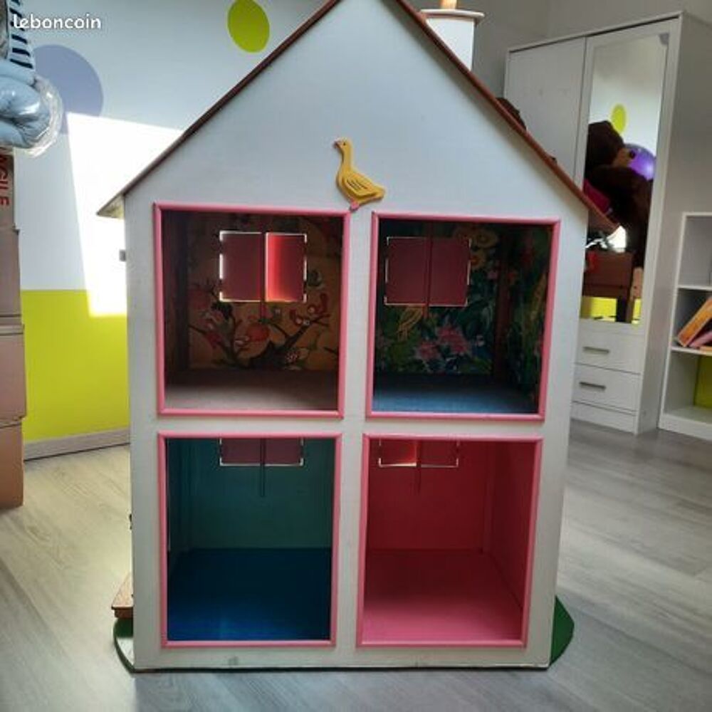 R&eacute;alis&eacute;e par un &eacute;b&eacute;niste , Maison de poup&eacute;e en bois Jeux / jouets