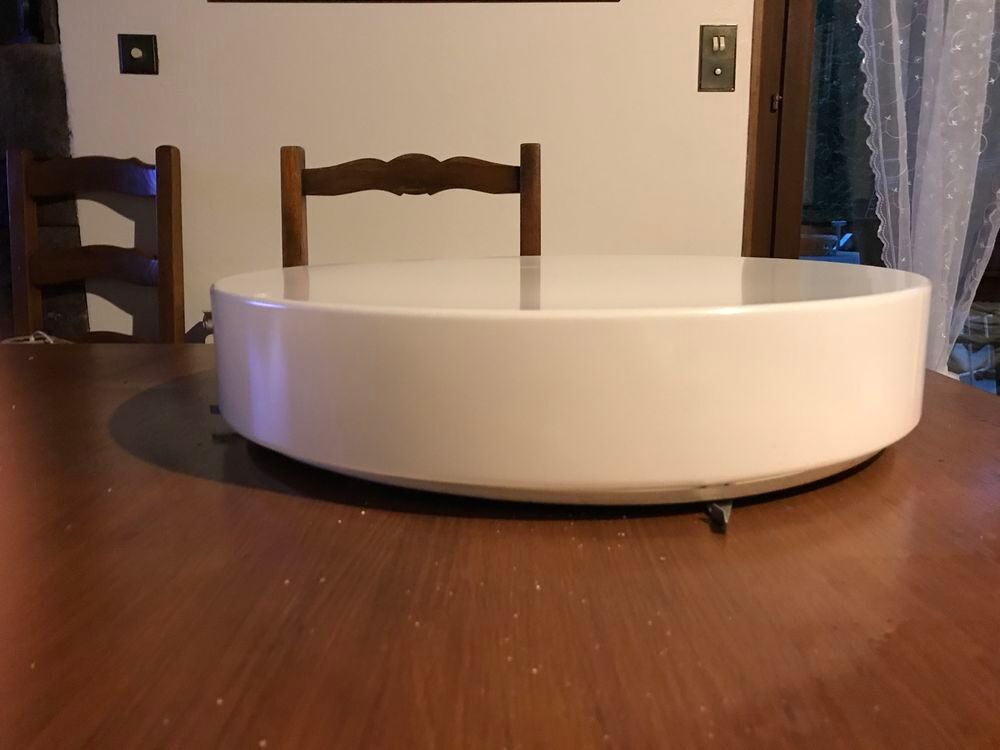 plafonnier rond plastique Décoration