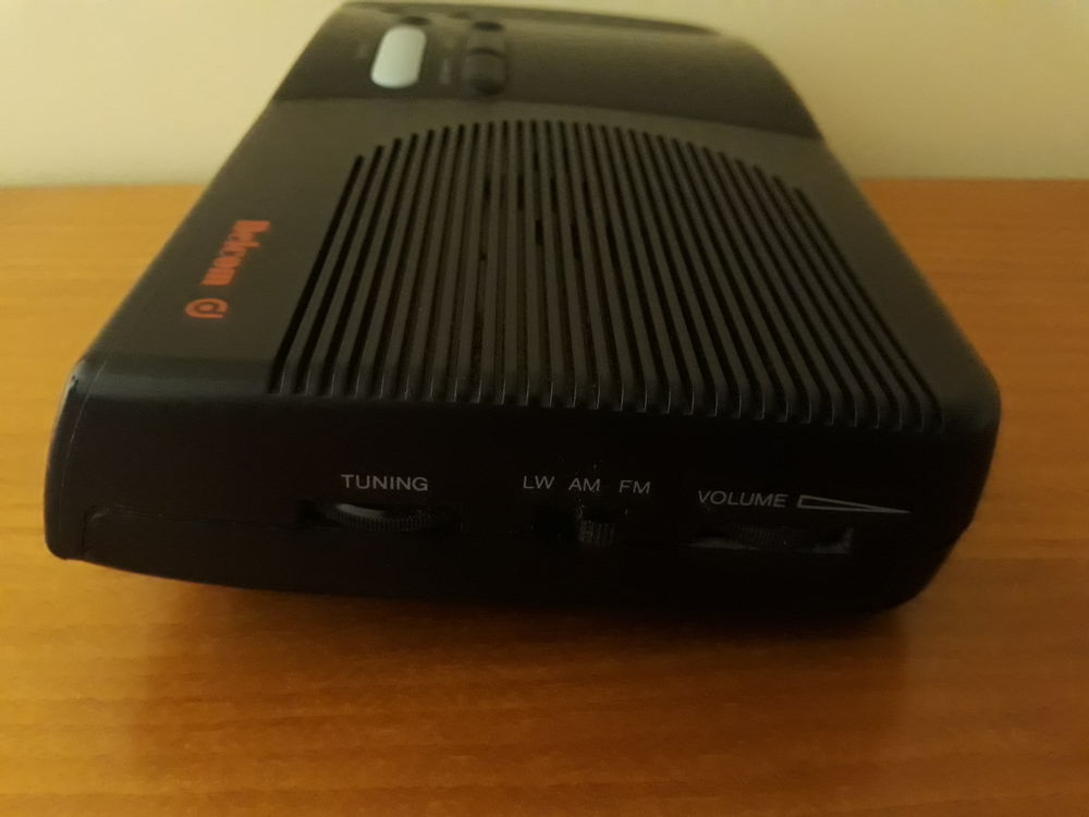 Radio R&eacute;veil - Marque DELCOM Audio et hifi