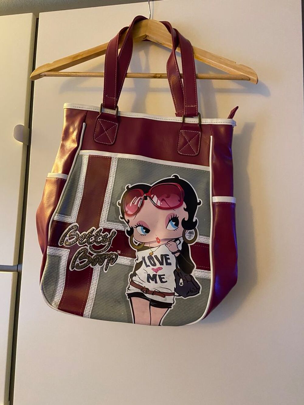 sac bandouli&egrave;re Betty Boop Maroquinerie
