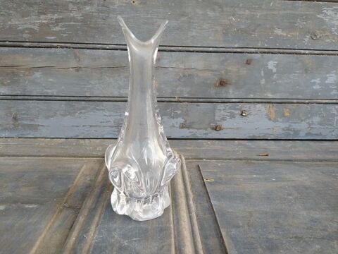 Vase Soliflore Cristal de S�vres Rancy 
35 Loches (37)