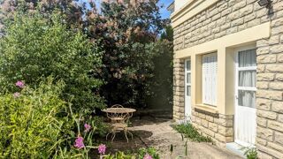  Maison  vendre 10 pices 270 m