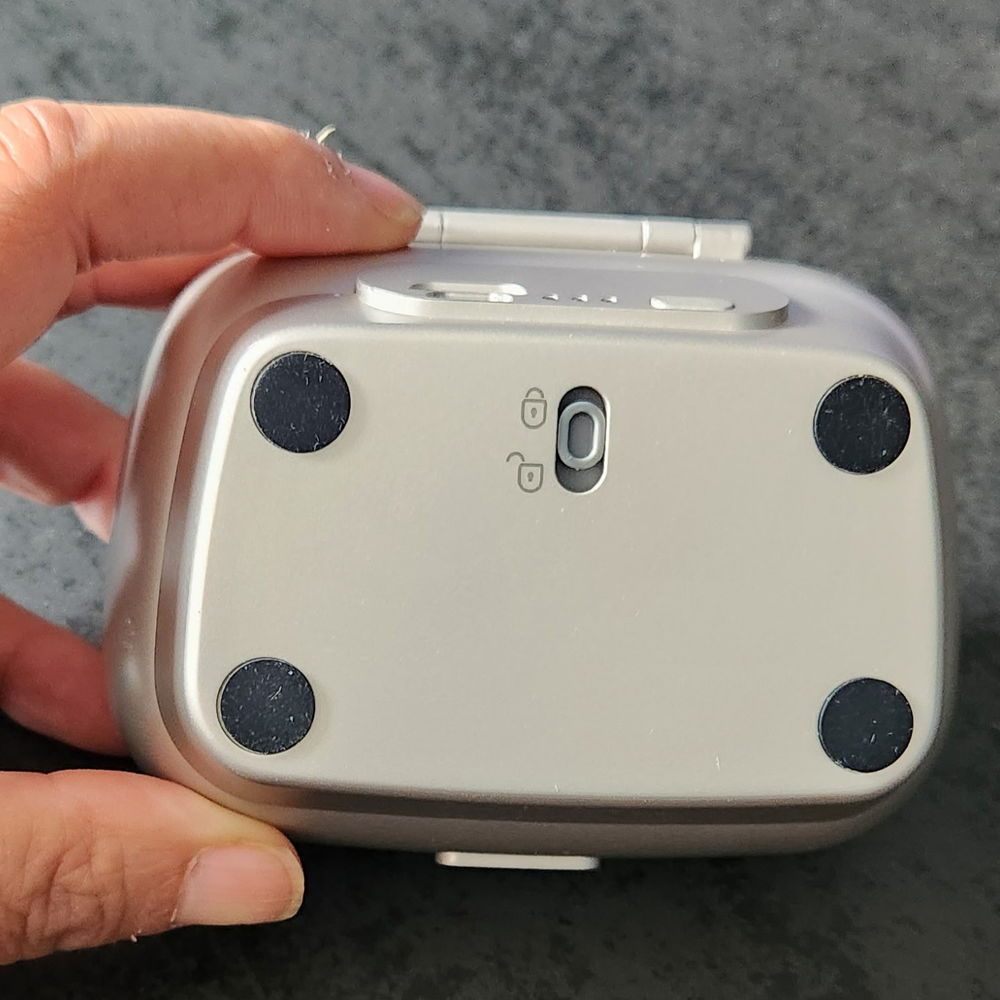 Chargeur phonak pour appareils auditifs batterie int&eacute;gr&eacute;e Audio et hifi