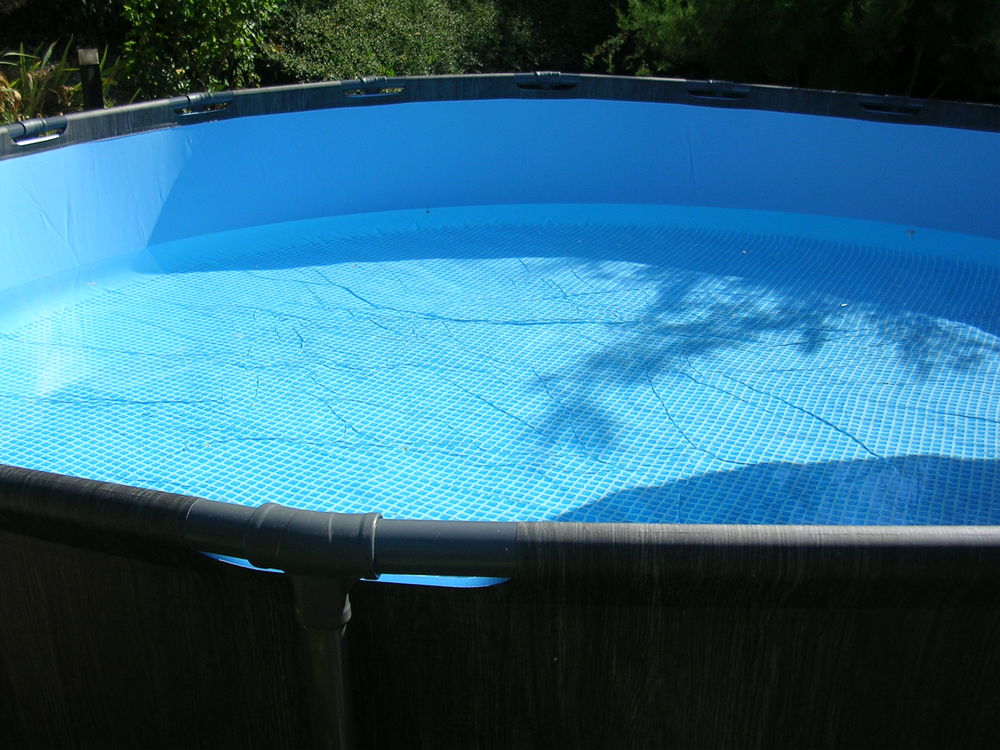 piscine hors sol &eacute;tat neuf Jardin