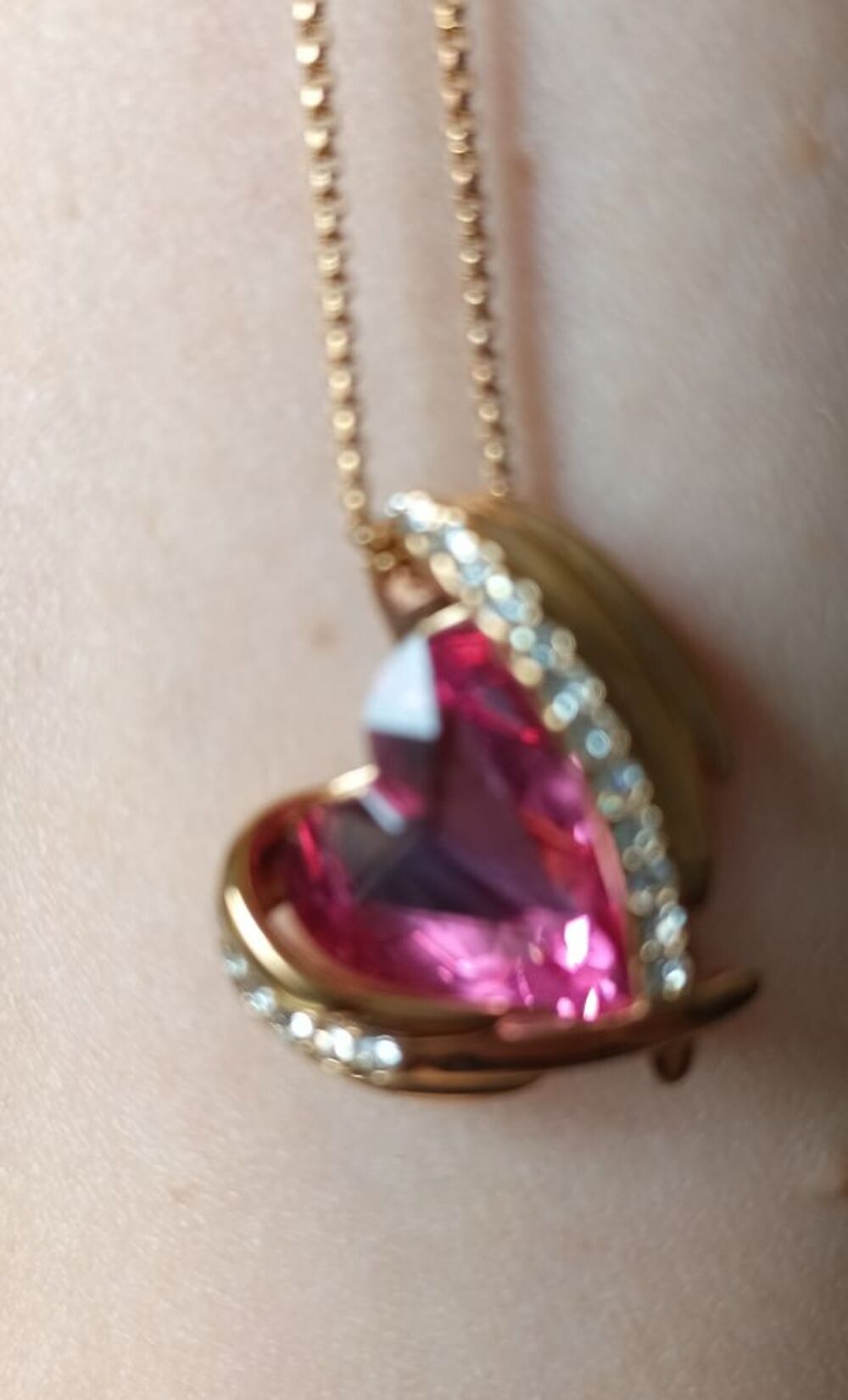 Collier plaqu&eacute; or avec strass rose c?ur et strass blanc CDE Bijoux et montres
