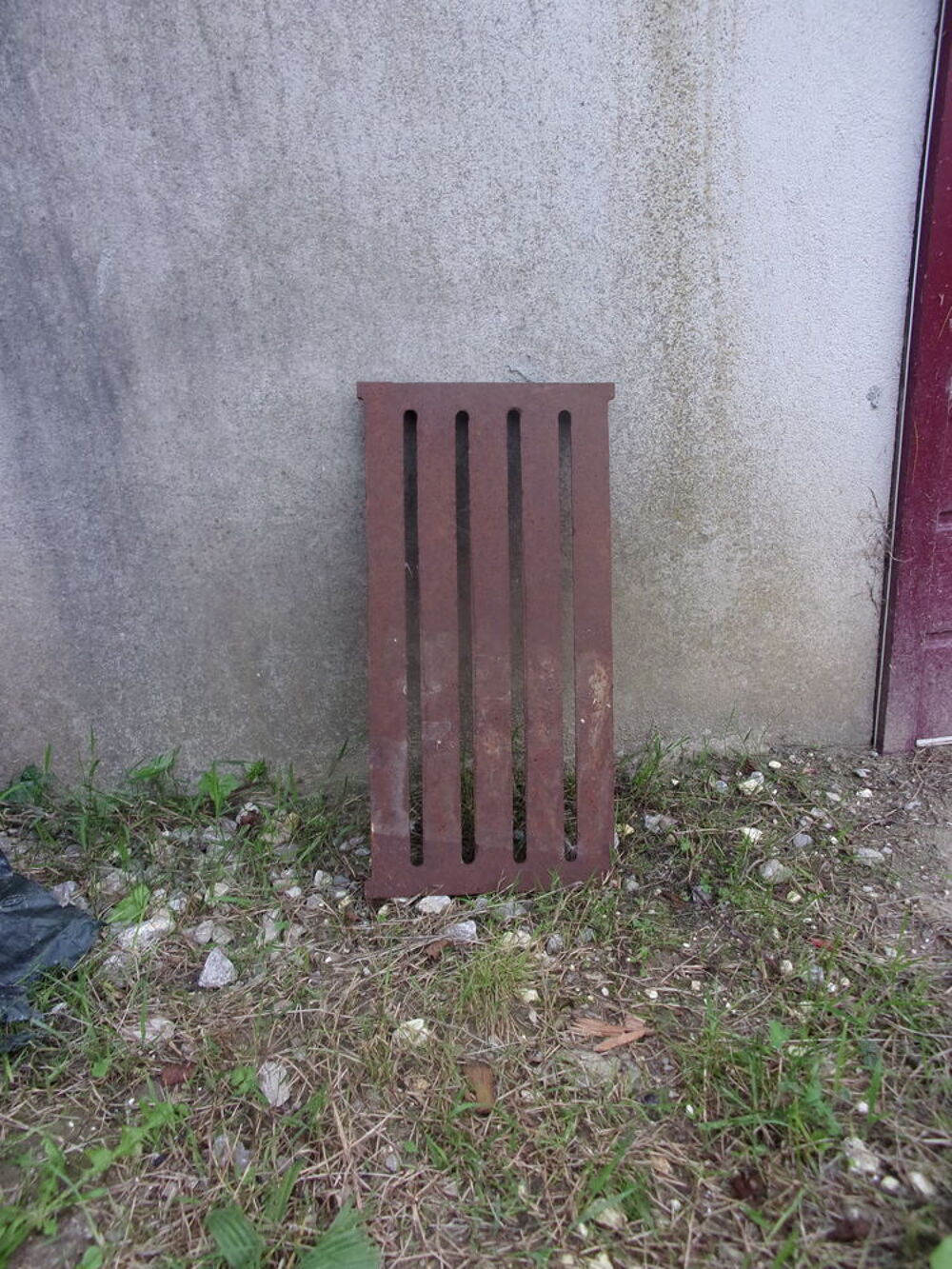 Plaques fonte pour caniveaux Jardin