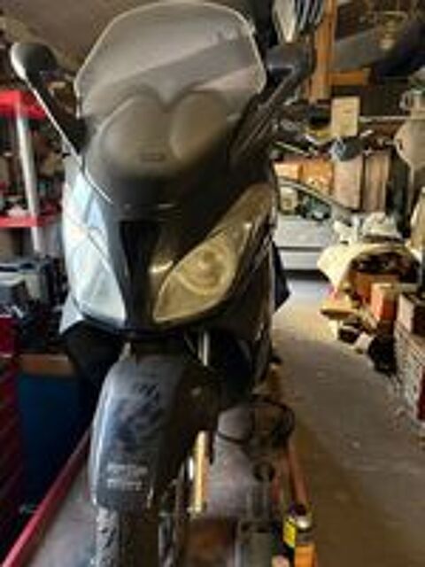 APRILIA 2009 occasion 34500 B&eacute;ziers