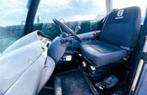   Chariot télescopique New Holland LM 415 A 