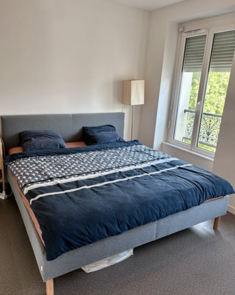 Cadre de lit matelassé et matelas ferme gris 180x200 0 Issy-les-Moulineaux (92)