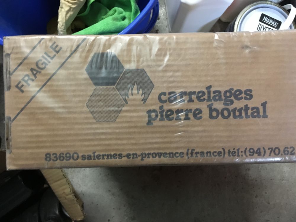 Carrelage &eacute;maill&eacute; en terre cuite Pierre Boutal neuf (env. 3, Bricolage