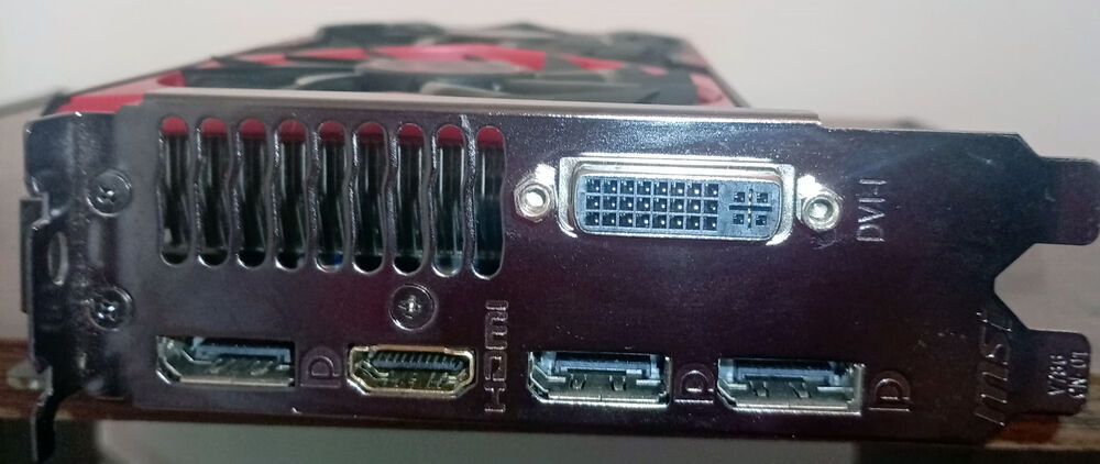 Carte graphique MSI GeForce GTX960 gaming 2G
Matériel informatique