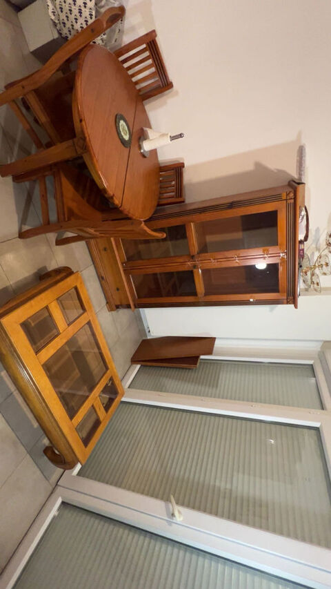 Ensemble meubles excellent état Marseille (13)