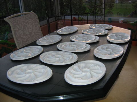 Service 12 Assiettes  Hutres 15 Le Vernois (39)
