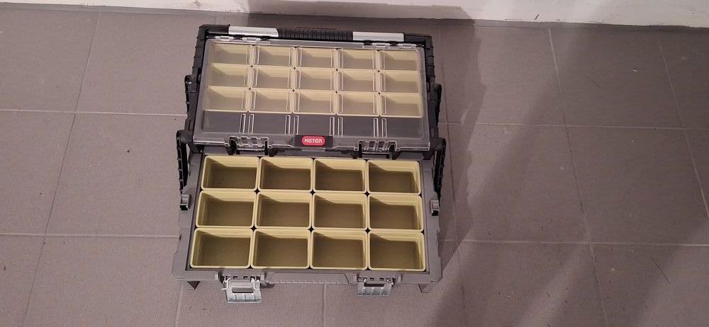 Bo&icirc;te pour visserie et petites pi&egrave;ces Bricolage