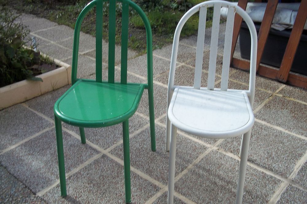 Deux chaises vintage Robert MALLET STEVENS
Occasion Jardin