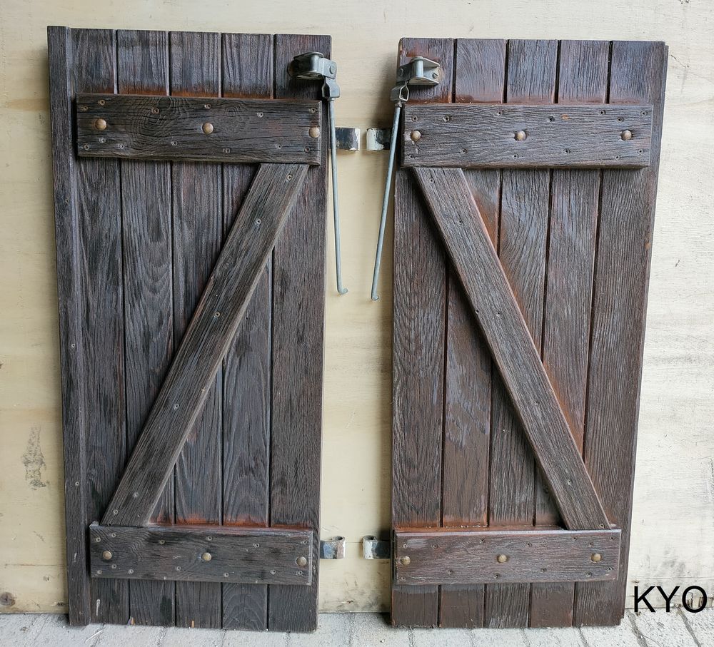 Volets battants bois, largeur 45 x hauteur 103 cm Bricolage