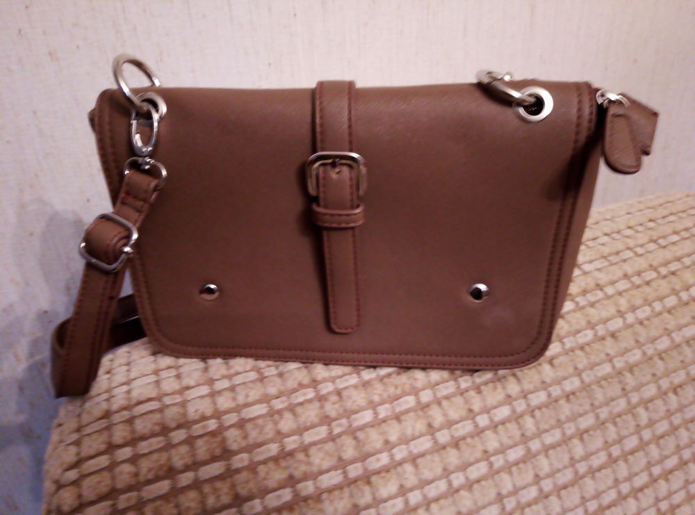  sac &agrave; main 
Maroquinerie