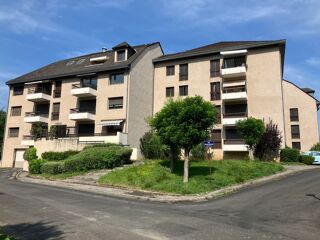  Appartement  vendre 5 pices 110 m Espalion