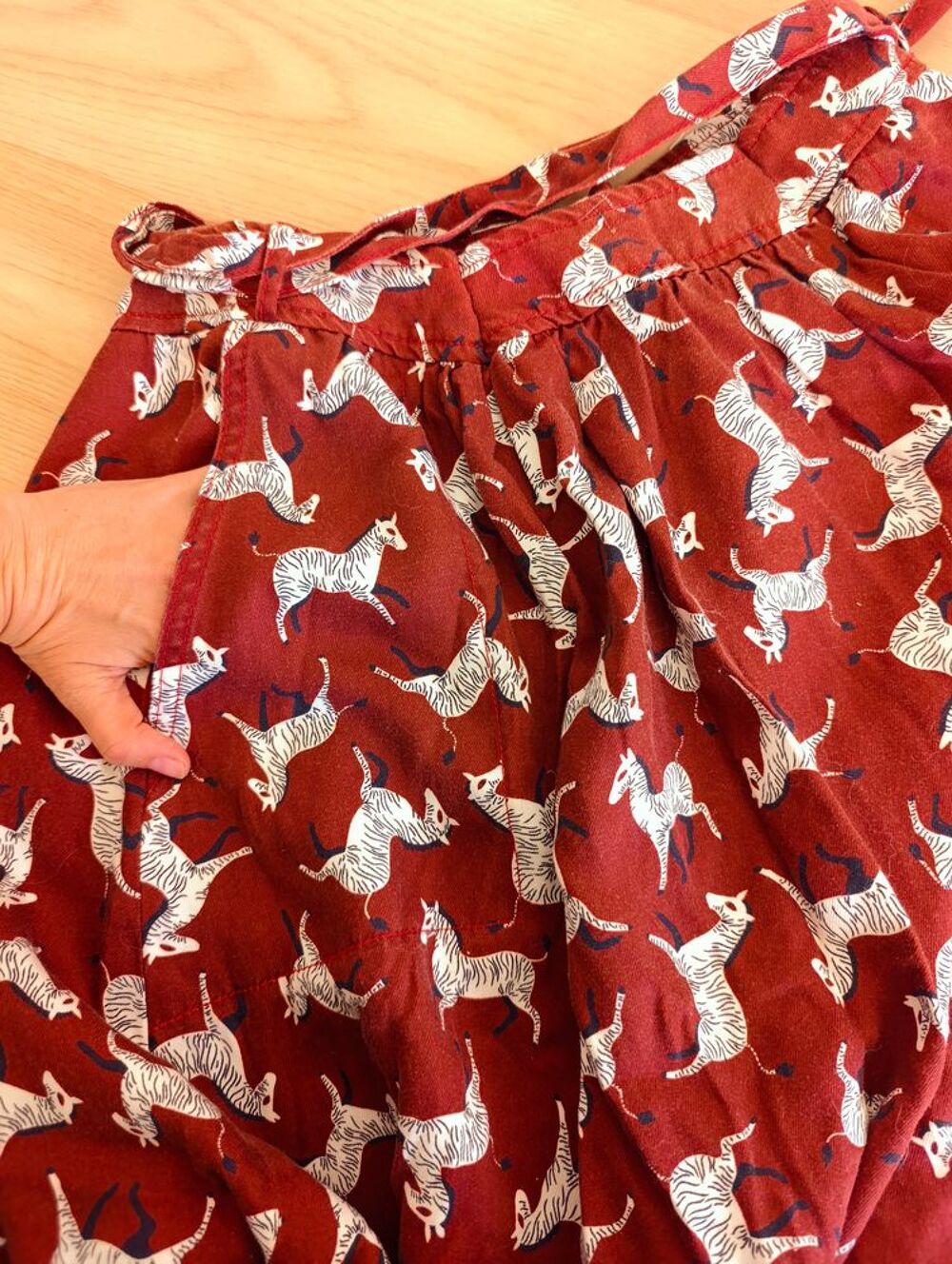 jupe mi-saison Vêtements