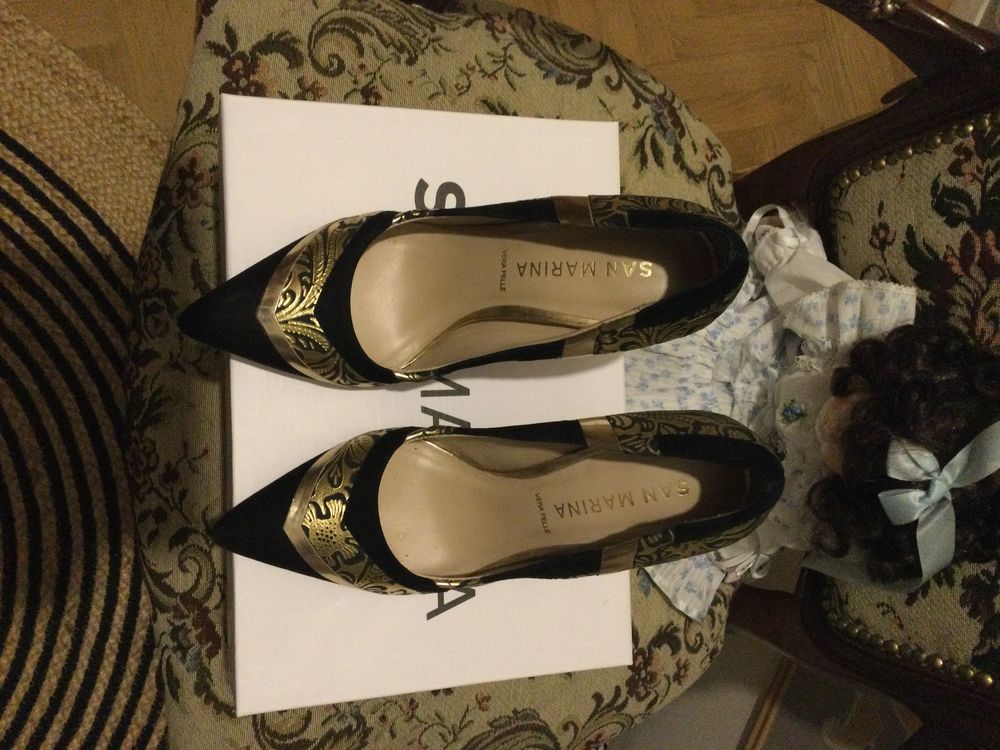 ESCARPIN Cuir Noir Dor&eacute; SAN MARINA Pointure 36 Chaussures
