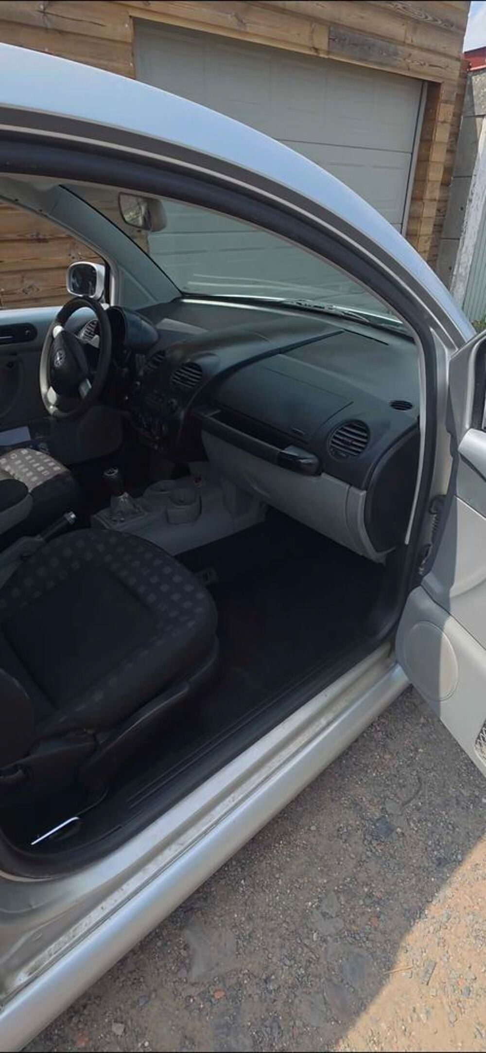 Beetle New 1.6i 102 ch 2002 occasion 62710 Courri&egrave;res