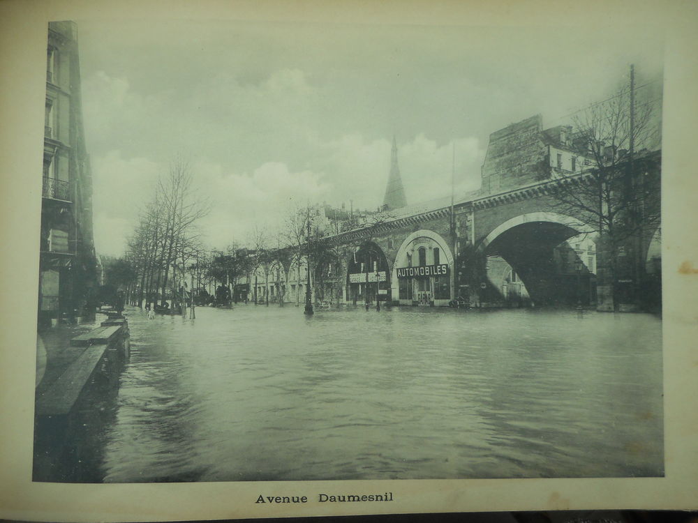 Livre photos "Paris inond&eacute;" janvier 1910 Livres et BD