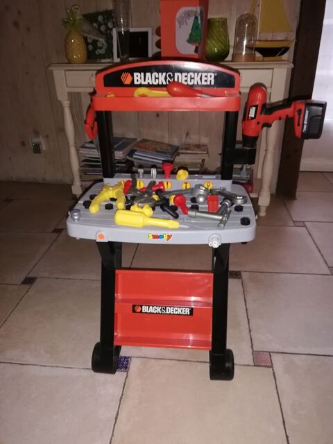 Etabli avec accessoires. 35 Les Bordes (36)