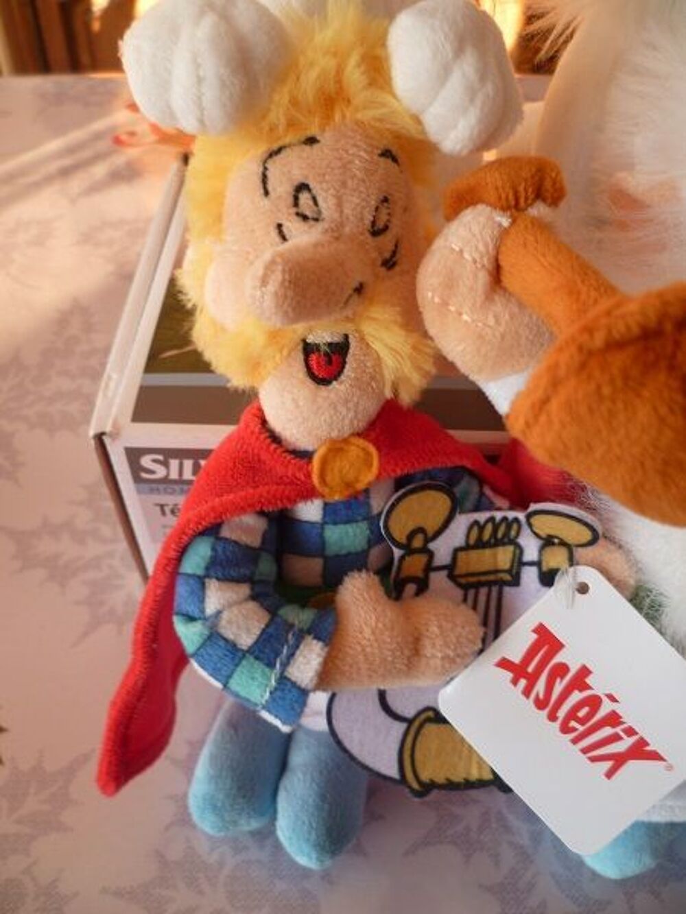 Peluches n&deg;2 Asterix obelix lidl gaulois idefix collection m 