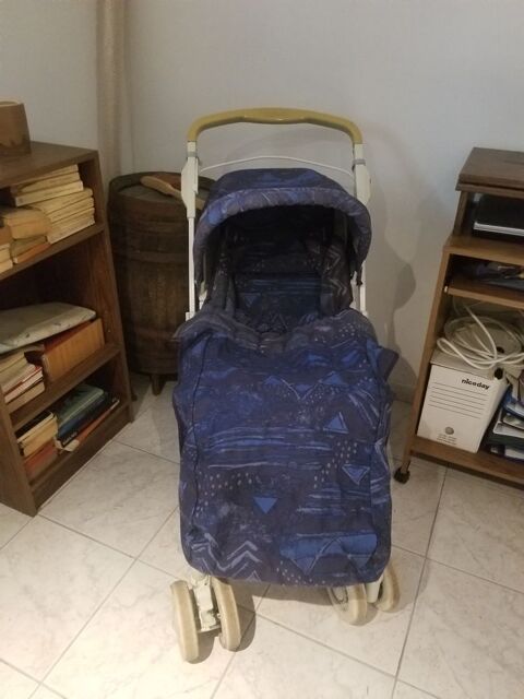 POUSSETTE+ACCESSOIRES+REVETEMENT INTEGRAL PLUIE Caluire-et-Cuire (69)
