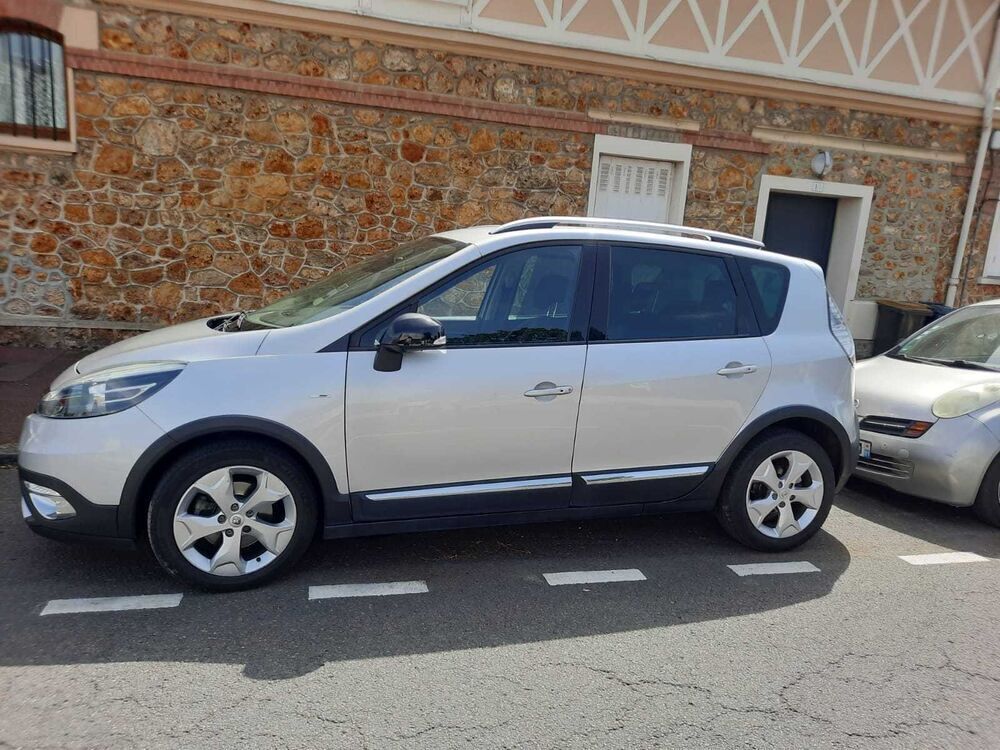Sc&eacute;nic III Scenic dCi 130 Energy Bose Edition 2014 occasion 77600 Conches-sur-Gondoire