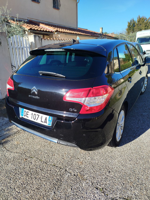 Citro&euml;n C4 e-THP 130 Confort 2014 occasion Brignoles 83170