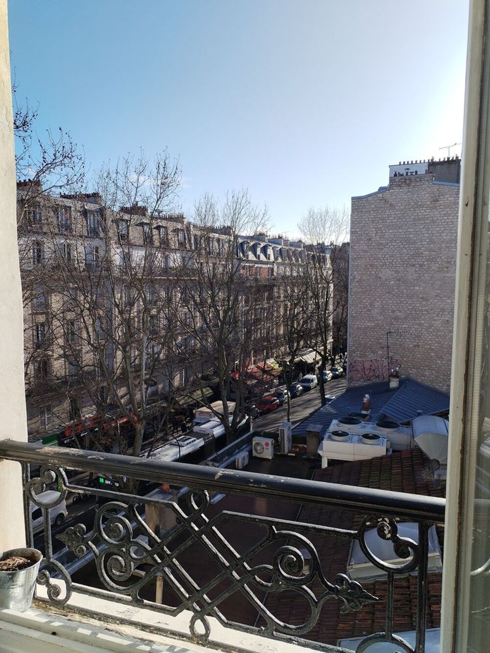 Vente Appartement Paris 20 Gambetta  Studio 16 m² lumineux et  rénové  DPE D Paris 20