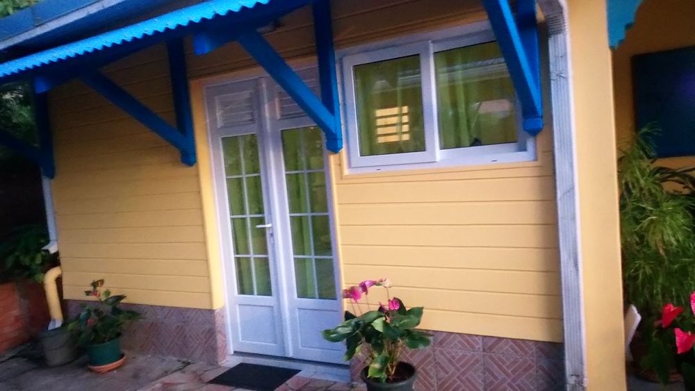 Location Appartement Locations appartement meublée tt confort lamentin Le lamentin