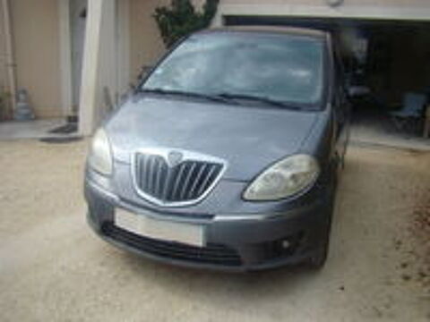 Musa 1.3 Multijet 16v 90 ch Platino Entreprises 2009 occasion 26300 Chatuzange-le-Goubet