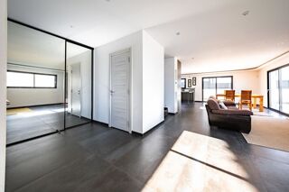  Maison à vendre 6 pièces 151 m²