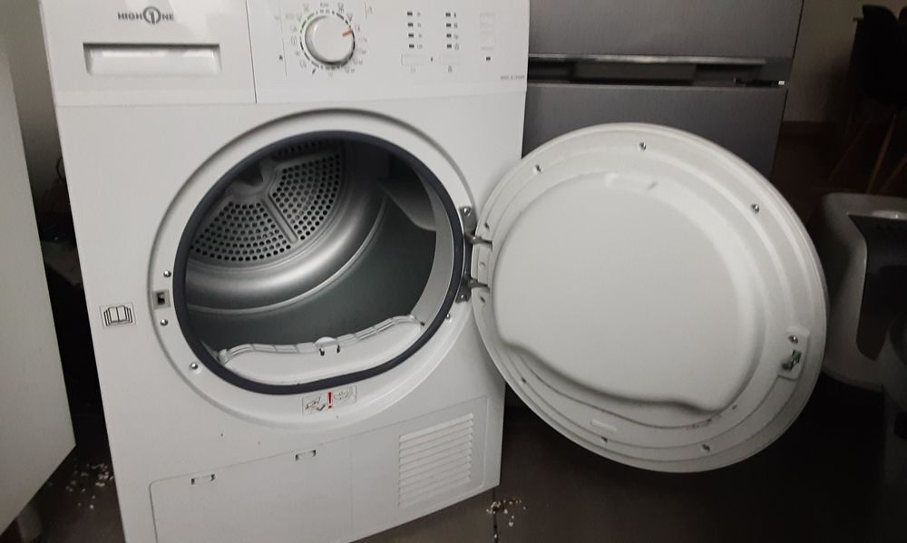 S&egrave;che linge de marque HOGHONE Electroménager