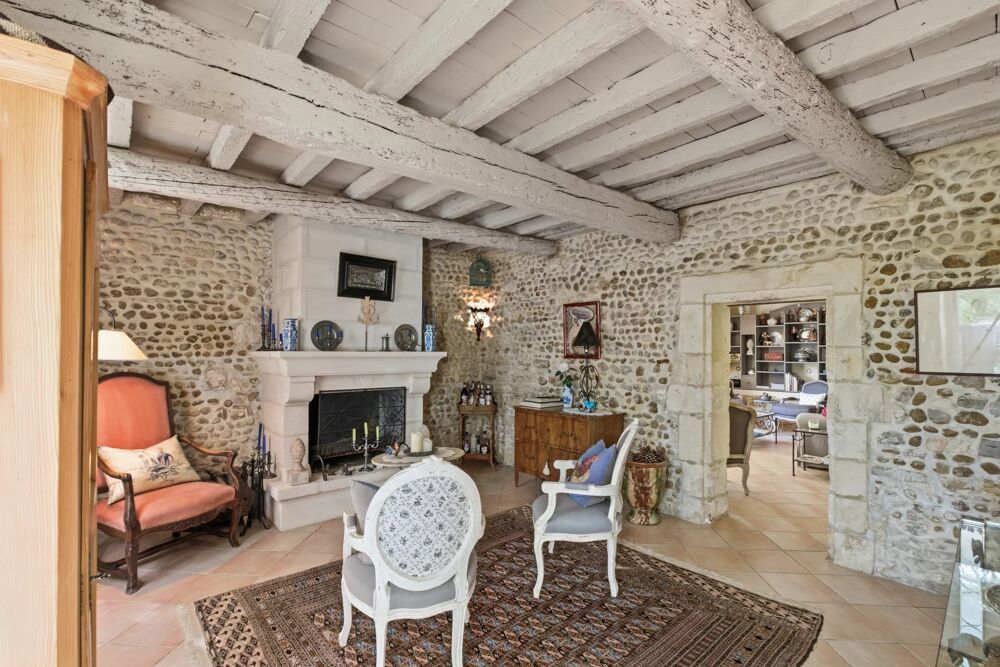 � vendre  Propri�t�/ch�teau Arles (13200)
