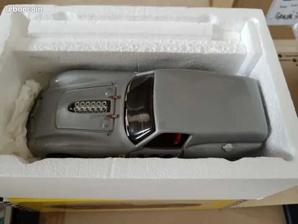 Ferrari 250 GT Breadvan Rosso Model 1/18 