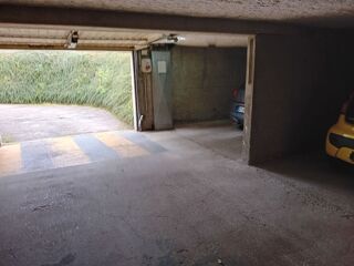  Parking / Garage � vendre 19 m� Mont-saint-aignan