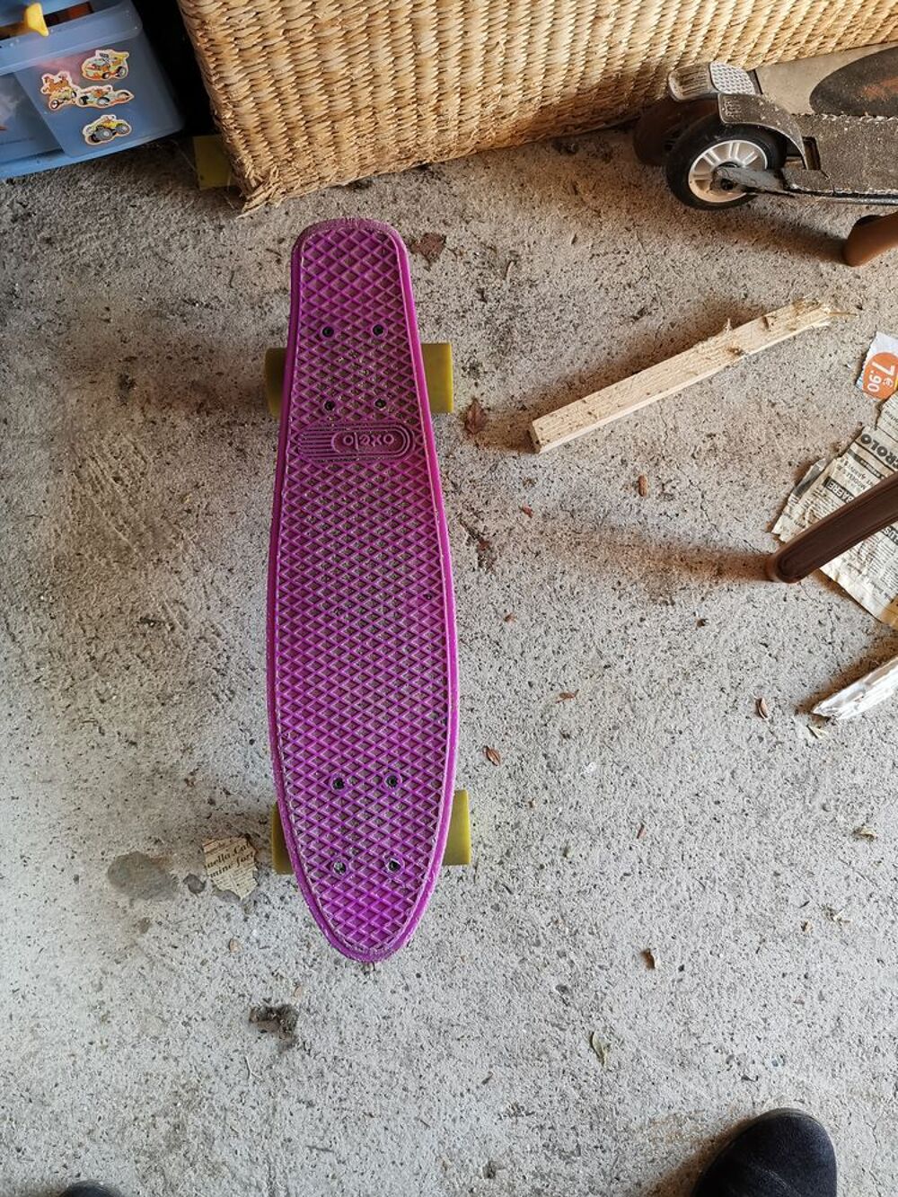 Skate-board, 20 euros sur Abbeville Jeux / jouets