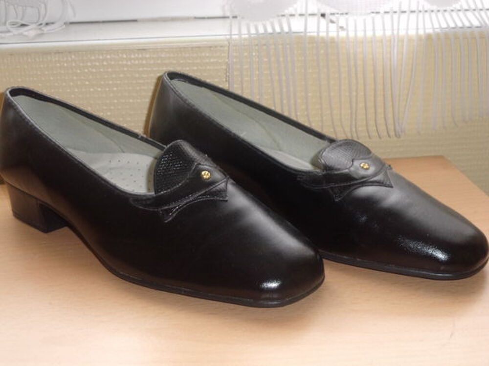Chaussure noire vernie Chaussures