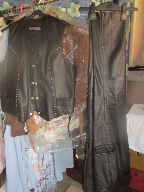 belle tenue cuir  biker  femme 40 La Bernerie-en-Retz (44)