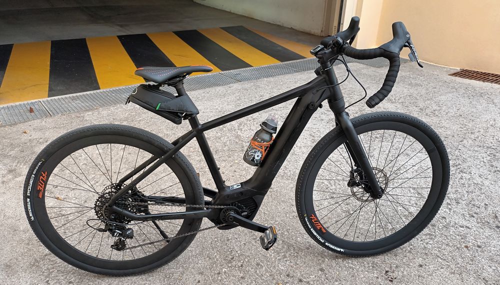 VELO ELECTRIQUE GRAVEL Vélos