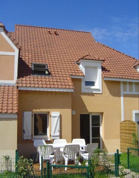   Sainte-Cécile-Plage ? Maison 41 m² avec jardin et parking Maison - 3 pièce(s) - 41 m²