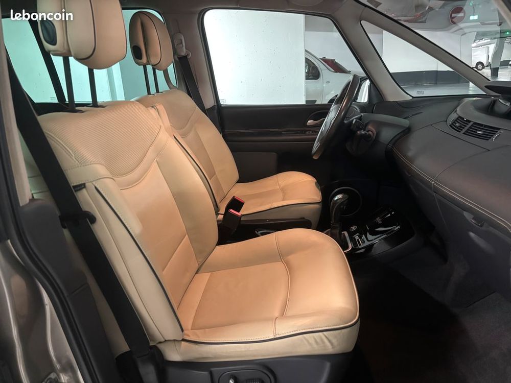 Espace 2.0 dCi 175 FAP Initiale A 2013 occasion 92500 Rueil-Malmaison
